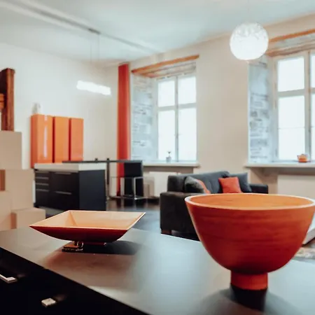 Design Studio Apartment In The Heart Of Old Town Tallinn Exterior photo